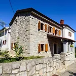 Fani With Jacuzzi Ičići