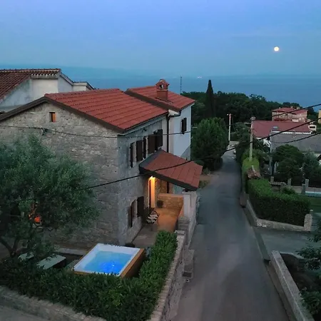 Fani With Jacuzzi וילה *