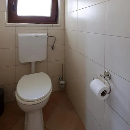 Fani With Jacuzzi Villa