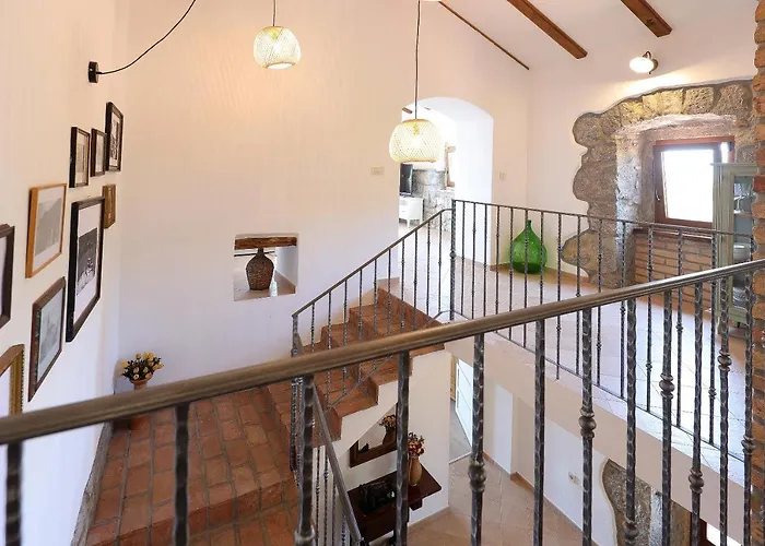 Fani With Jacuzzi Villa *