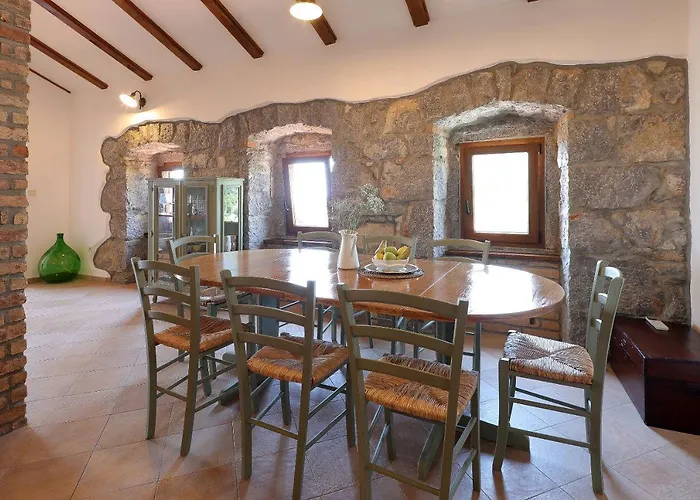 Villa Fani With Jacuzzi Ičići